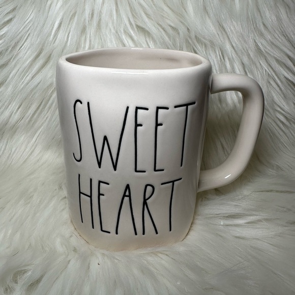 Rae Dunn Sweetheart Mug - Picture 1 of 3